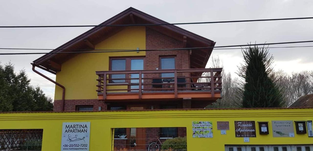 Rozmaring Apartmanok Gyula Bagian luar foto